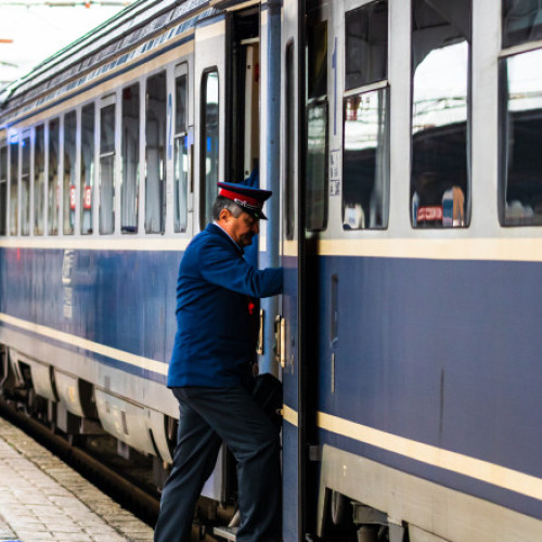 Declarațiile ministrului Transporturilor, Sorin Grindeanu, despre achizițiile de trenuri și infrastructură