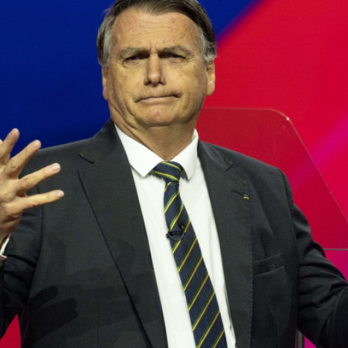 Jair Bolsonaro, implicat în vânzarea ilegală de bijuterii de lux, potrivit unei anchete
