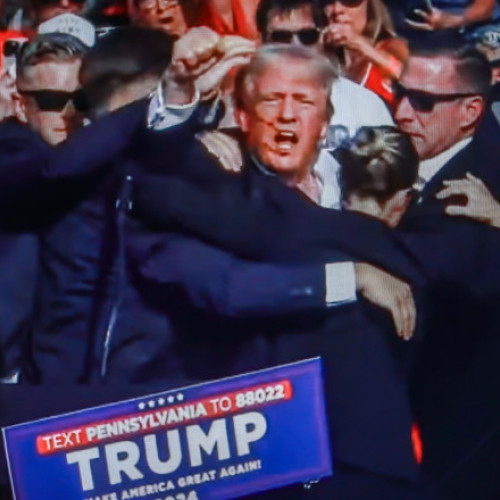 Autorul atacului armat de la mitingul lui Trump se afla in afara perimetrului