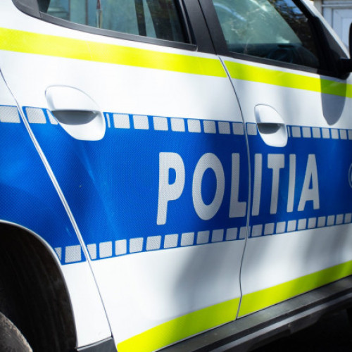 Accident rutier grav în Neamț: un autoturism a căzut într-un râu