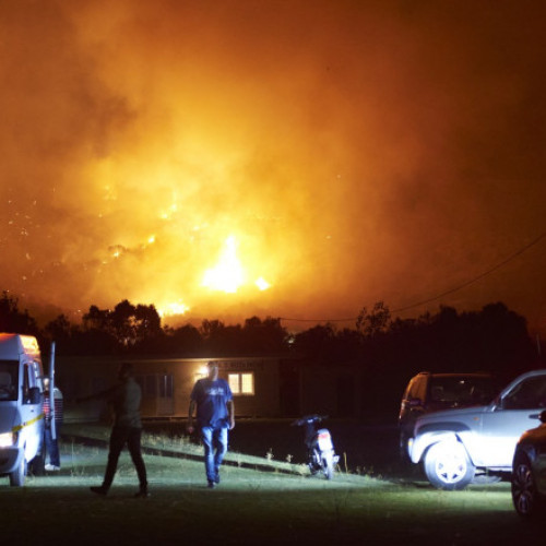 Incendii de vegetație în Grecia: 54 de focare în 24 de ore