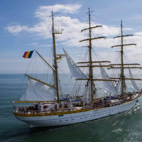 Nava-scoală &quot;Mircea&quot; se întoarce în portul militar Constanța
