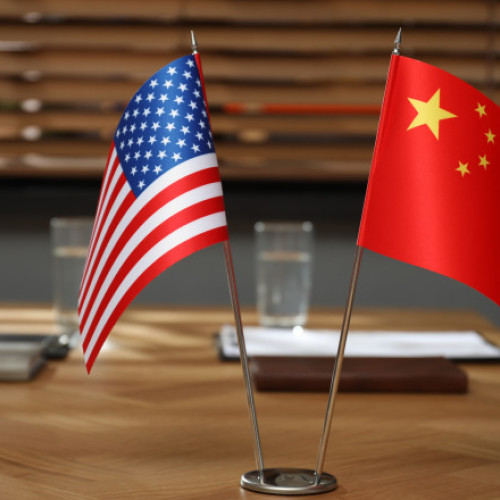 China contestă sancțiunile impuse de SUA, considerându-le ilegale