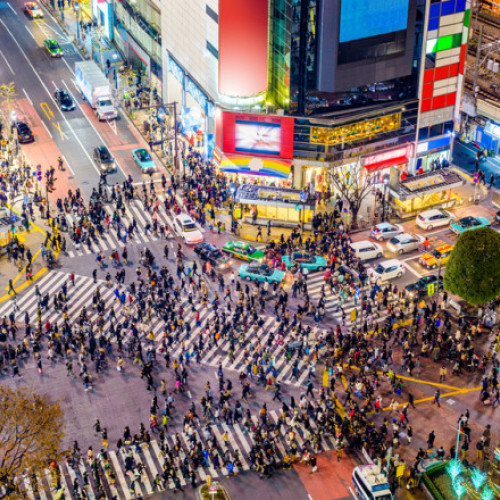 O adolescentă sinucigașă din Yokohama provoacă moartea unei femei
