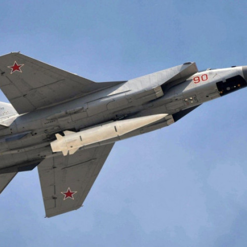 Avion de luptă rus MiG-31K, echipat cu rachete hipersonice, a sosit în Belarus