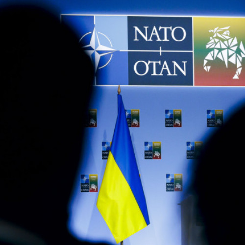 Probleme pentru Zelenski în planul său de aderare a Ucrainei la NATO