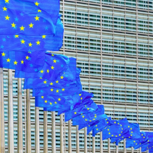 Comisia Europeană avertizează angajații că Bruxelles este plin de spioni