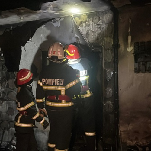 Incendiu la un imobil din comuna Valul lui Traian