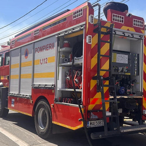 Incendiu grav în Dobrogea: o victimă transportată în stare critică la spital