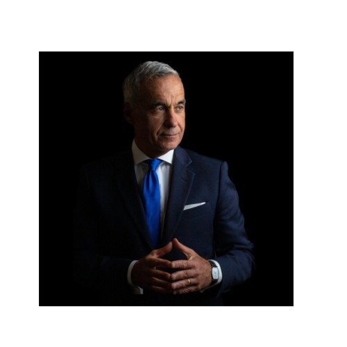 Politica românească: Cetățenii se simt abandonați de partidele democratice
