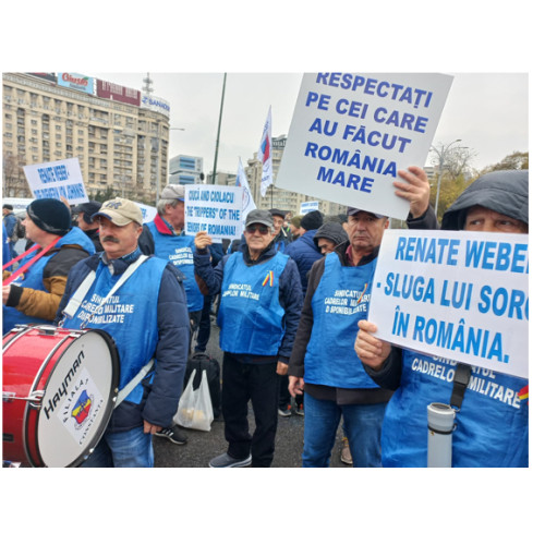 Protest masiv al cadrelor militare în rezervă și al altor categorii sociale