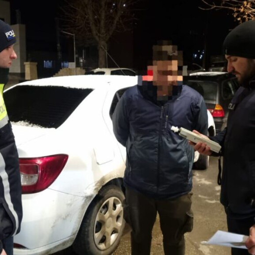 Şofer reţinut pentru conducere sub influenţa alcoolului și fără permis