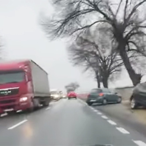 Accident rutier în județul Iași, provocat de un conducător auto neatent