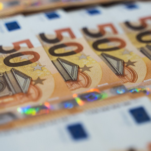 Se lansează o nouă emisiune de titluri de stat pentru investitori