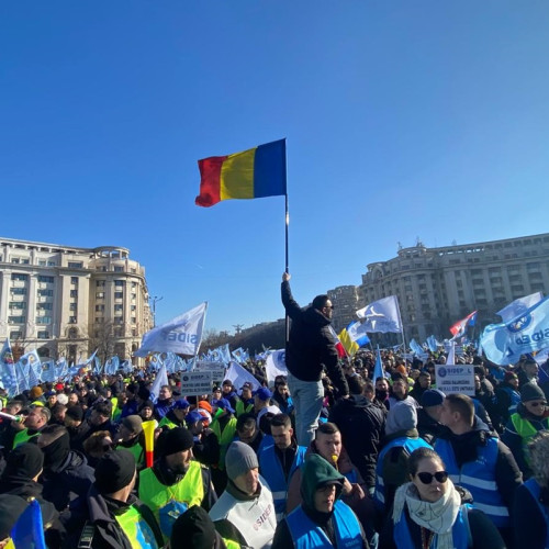 Proteste masive în București pentru drepturile angajaților din domeniul apărării
