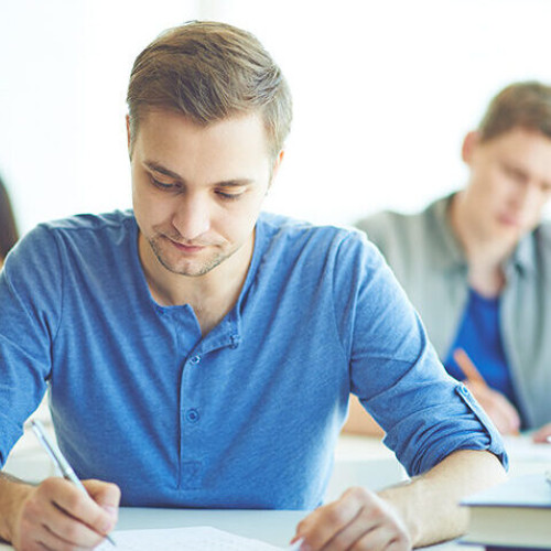 Evaluarea competențelor lingvistice și digitale pentru liceeni în ianuarie și februarie