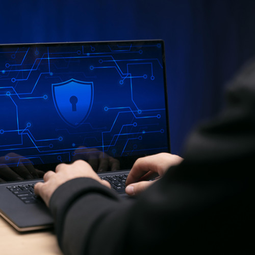 Clienții Băncii Transilvania, avertizați cu privire la mesaje de fraudă