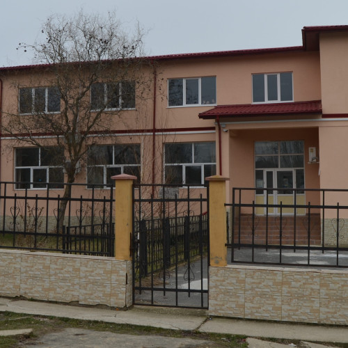 Primăria din Cuza Vodă va achiziționa servicii de catering pentru elevi