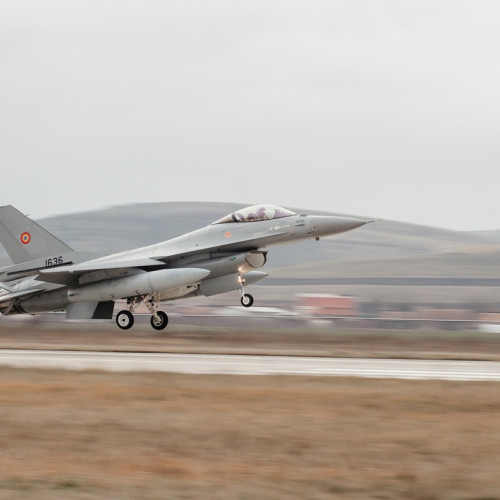 Zboruri de antrenament ale Forțelor Aeriene Române, în martie 2025