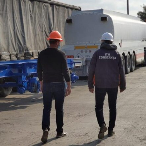 Controale ale inspecției muncii în luna mai: sancțiuni pentru angajatori și probleme în domeniul securității
