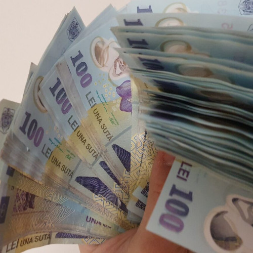 Guvernul analiza măsuri pentru reducerea deficitului bugetar și reforme fiscale