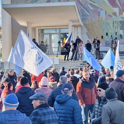 Tribunalul Constanța a admis în parte contestatia privind raportul de activitate al Santierului Naval Mangalia