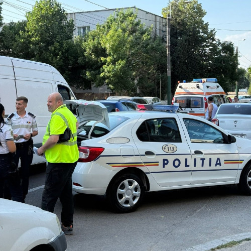Accident rutier în Constanța: o minoră a fost lovită de un automobil în timp ce traversa Șoseaua Mangaliei