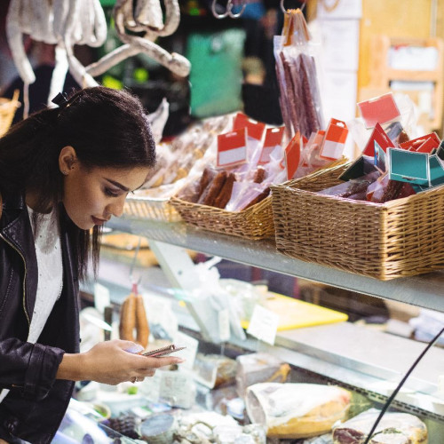 Plafonarea prețurilor la alimentele de bază, prelungită până la 30 septembrie 2025