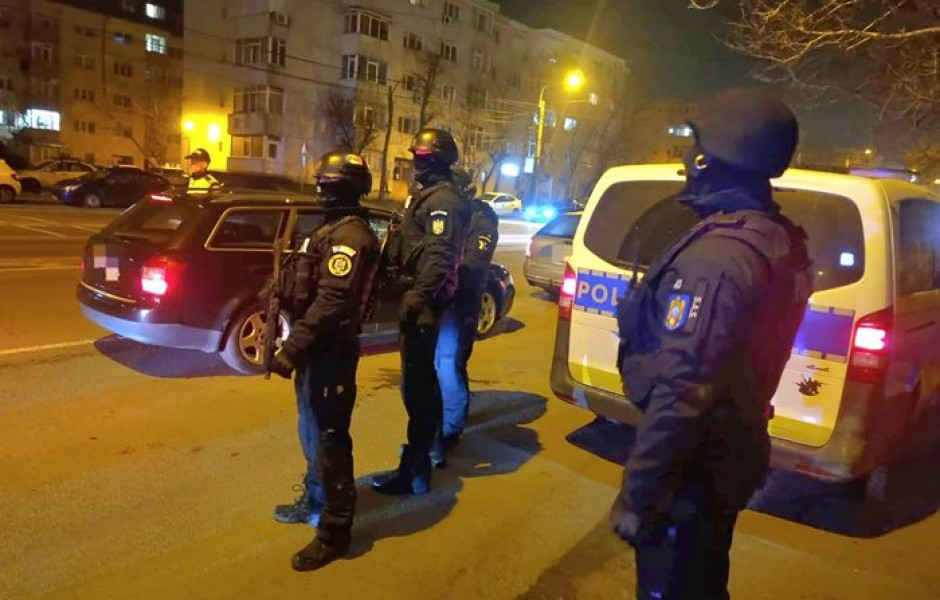 Înșelătorii de proporții la Constanța! De la telefoane mobile la terenuri în Techirghiol. Sunt zeci de victime, iar prejudiciul este imens. Iată cum funcționa mecanismul infracțional  