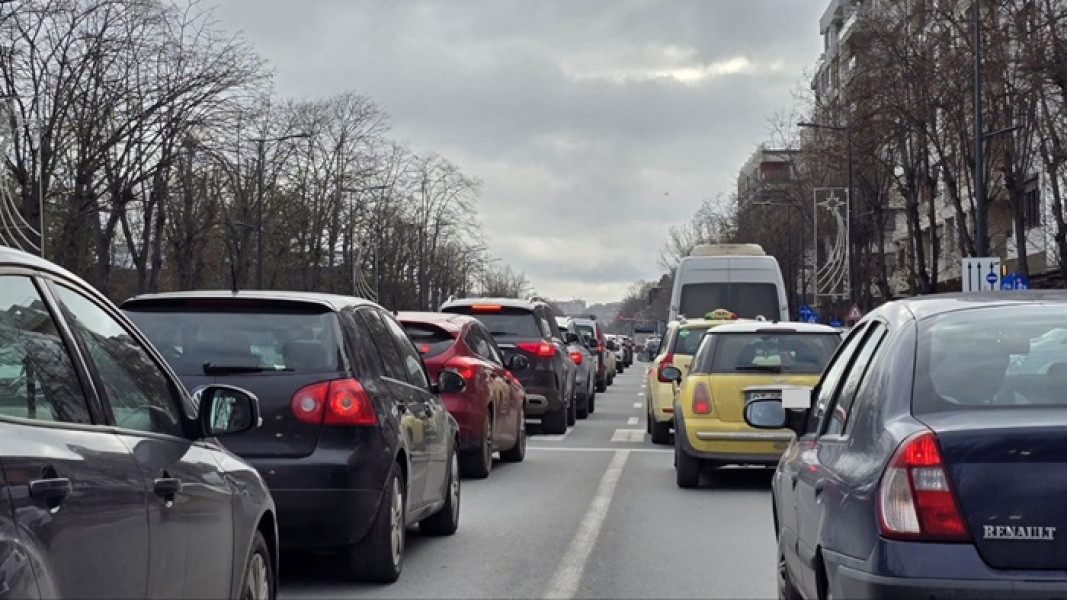 Bubuituri supersonice în Constanța: continuă zborurile de antrenament ale aviației