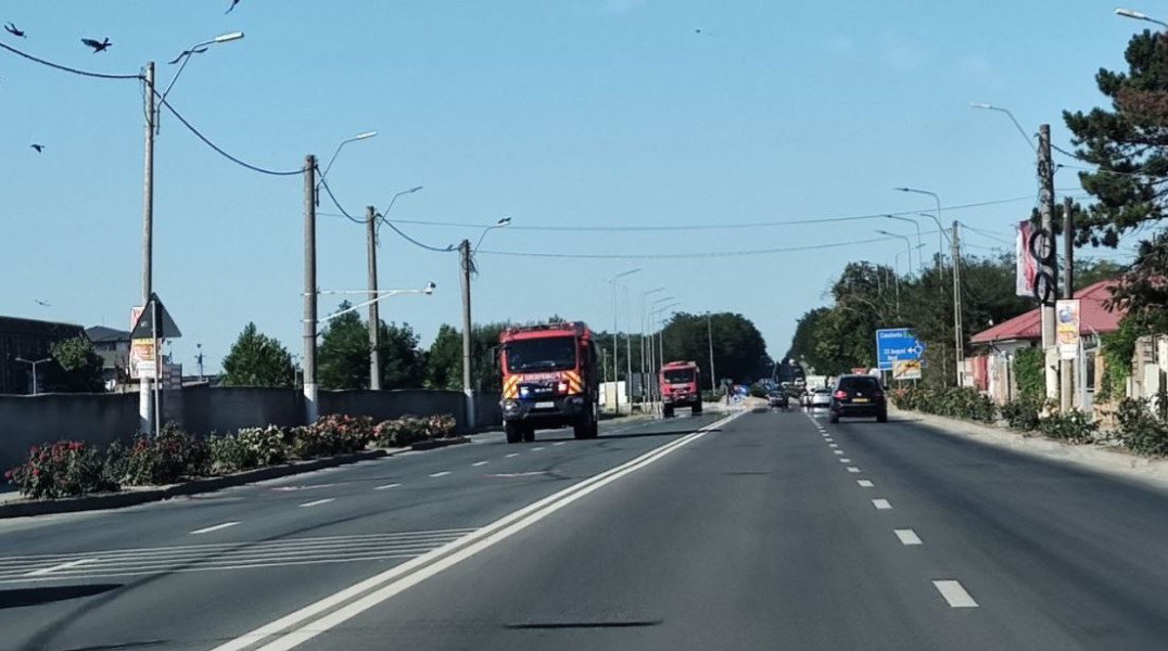 Incendiu la o mașină în centrul localității Tuzla