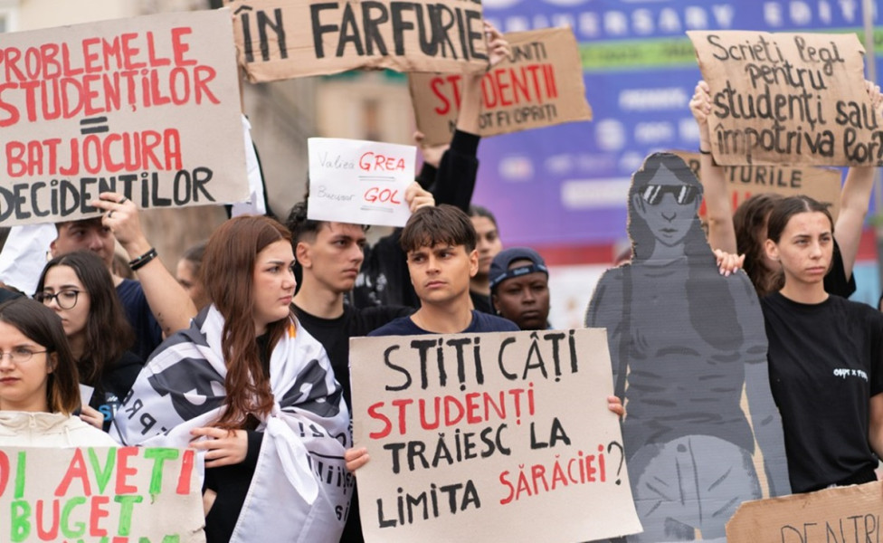 Studenții anunță proteste naționale împotriva tăierilor bugetare în educație