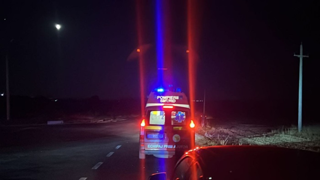 Doi răniți, dintre care un adolescent, în urma unui accident rutier