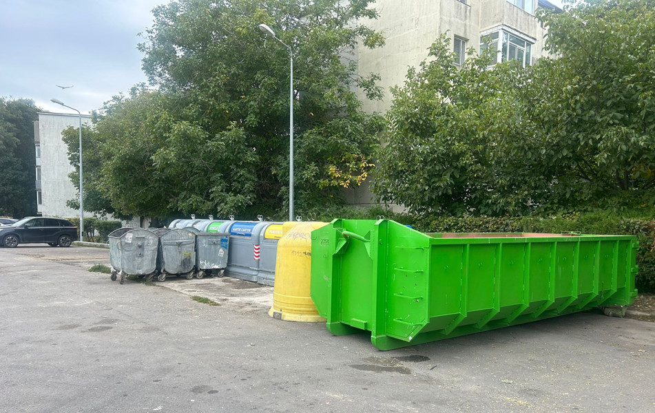 Constănțenii pot depune deșeurile voluminoase la puncte temporare și centru permanent