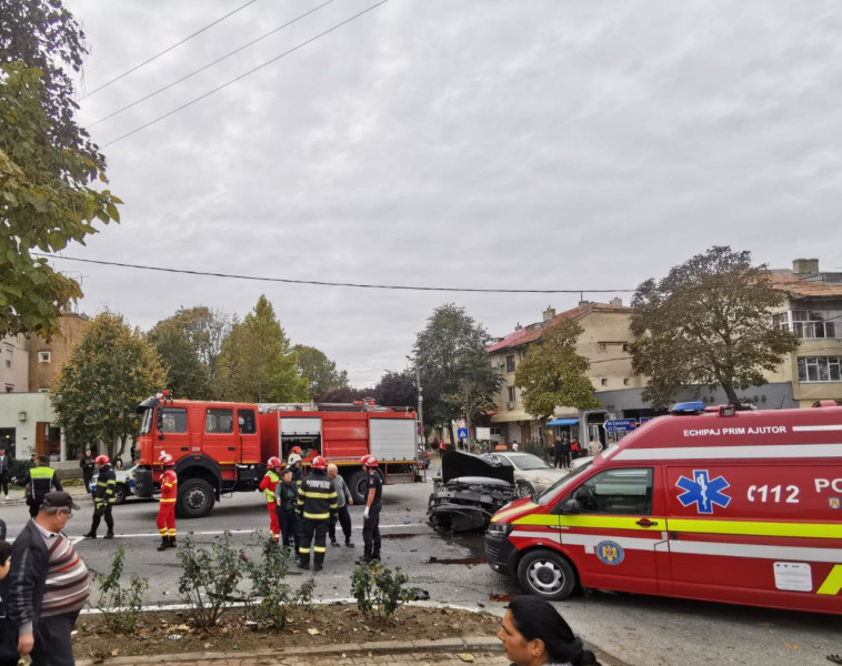 Accident grav între o motocicletă și un automobil în județul Tulcea