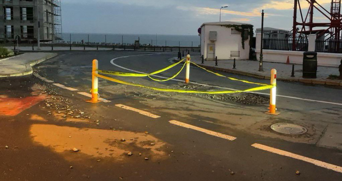 Autobuzele liniei 42 vor circula deviat din cauza surpării carosabilului