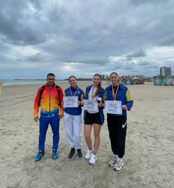 Studenții Academiei Navale, premiați pentru performanțele sportive la concursul de alergare