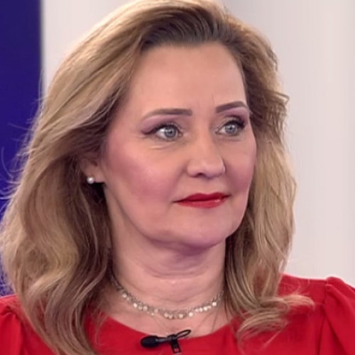 Primarul Câmpulungului, Elena Lasconi, acuză PNL-ul și PSD-ul de corupție și își exprimă susținerea pentru prezidențiabilul USR Cătălin Drulă