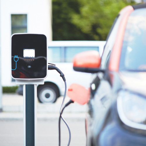 Principalele 10 motive pentru care șoferii nu vor mașini electrice