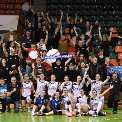 CS Medgidia, victorie importantă în Turneul Semifinal de volei împotriva CSM Focșani și CSM Hygienium Galați! Urmăriți Constanța 100% pentru informații în timp real!