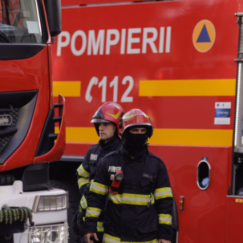 Trafic blocat pe DN2 Bucureşti-Urziceni din cauza unei explozii de gaz