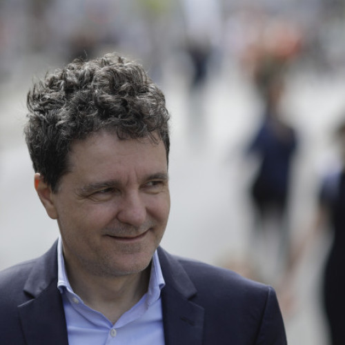 Nicușor Dan a strâns peste 150.000 de euro din donații pentru campania electorală pentru Primăria Capitalei. Obiectivul său este de a atinge suma de 450.000 de euro.