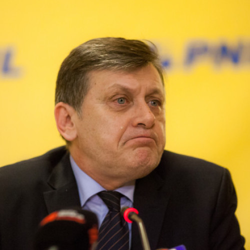 Crin Antonescu nu va candida la prezidențiale și se retrage din politică