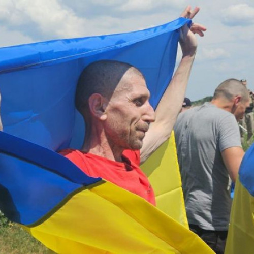 Ucraina şi Rusia anunţă un schimb de prizonieri, printre care şi foşti apărători ai Insulei Şerpilor. Moscova a returnat şi 212 cadavre