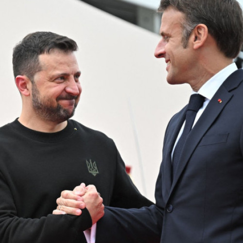 Emmanuel Macron promite sprijin militar Ucrainei