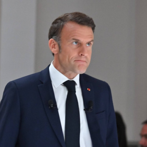 Emmanuel Macron, Criticat în Franța După Decizia de a Convoca Alegeri Anticipate