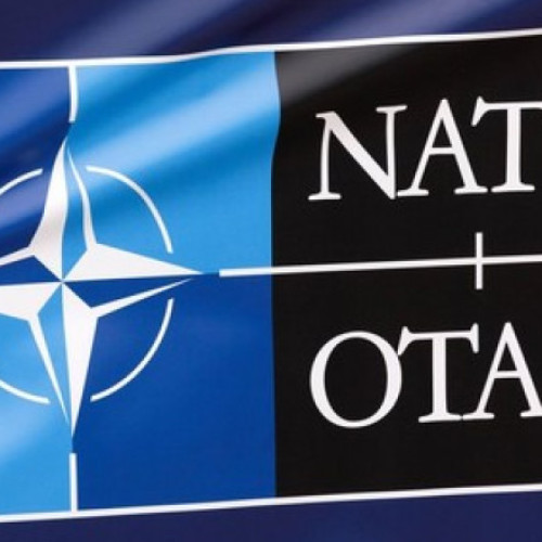 NATO poate mobiliza rapid 300.000 de soldați