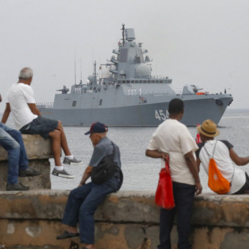 Putin nega motive de îngrijorare legate de navele militare rusești din Cuba
