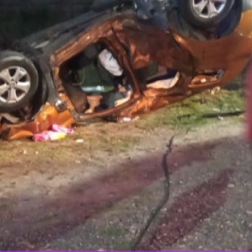 Accident grav în Prahova: O femeie a murit, patru persoane rănite