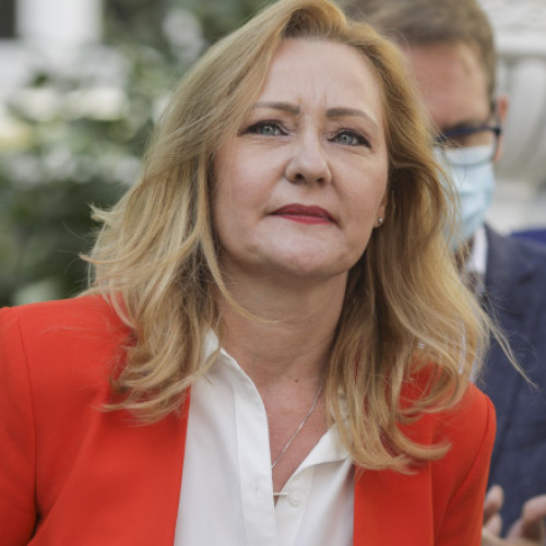 Elena Lasconi intra in cursa pentru Cotroceni